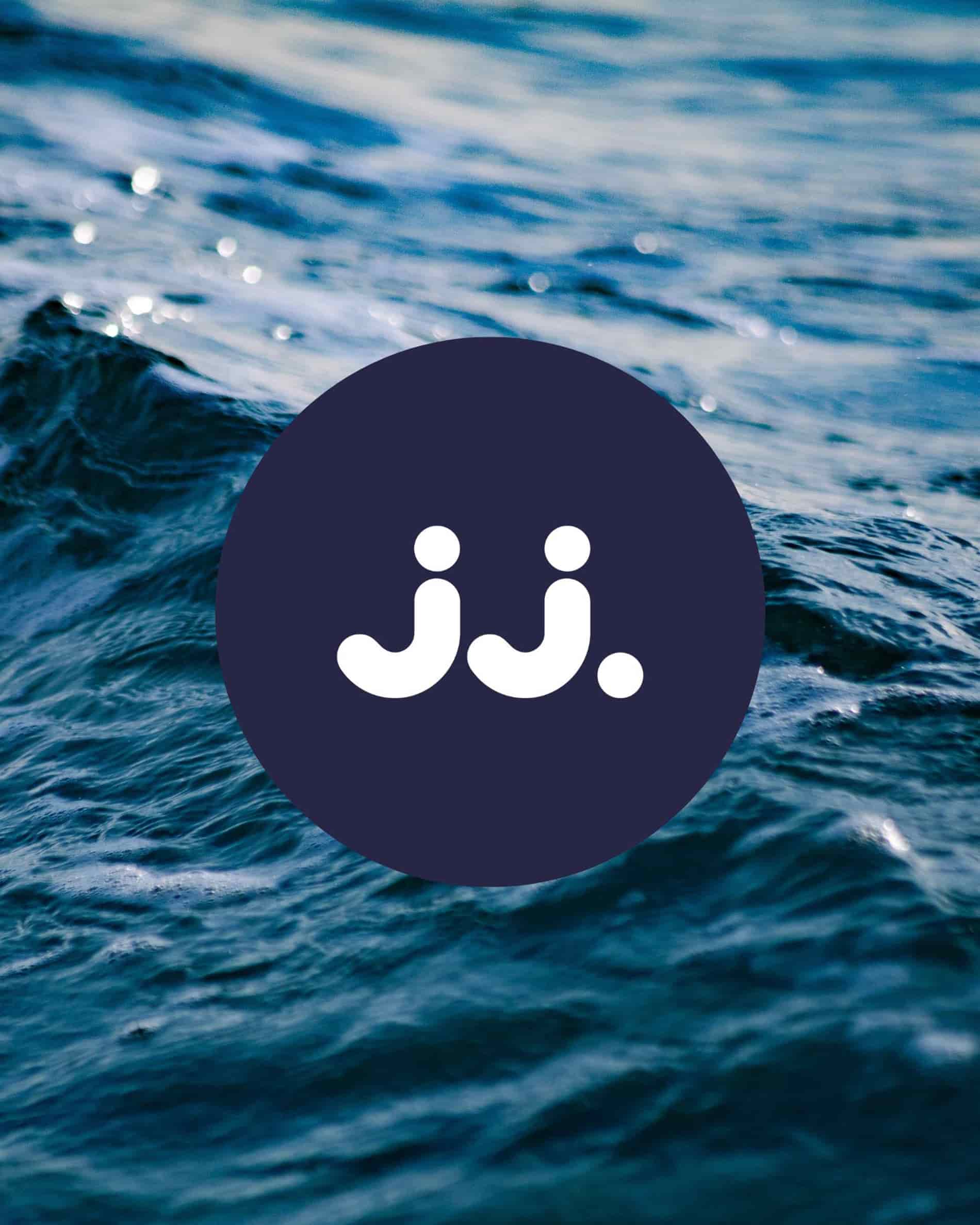 Fondo marino con el logo jj., representando la fragancia Citronela & Sal de me