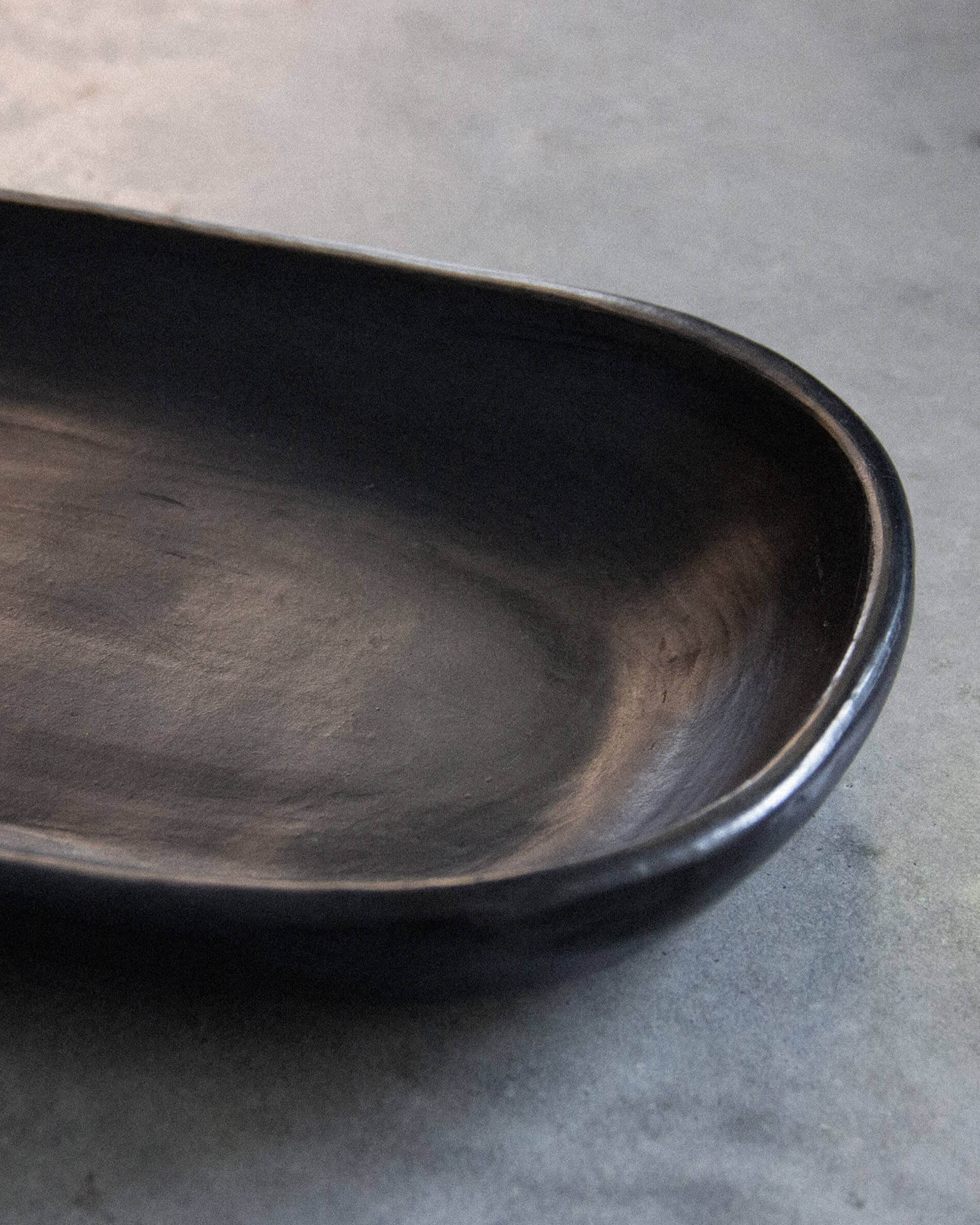 Molde para bizcocho de arcilla negra Chamba