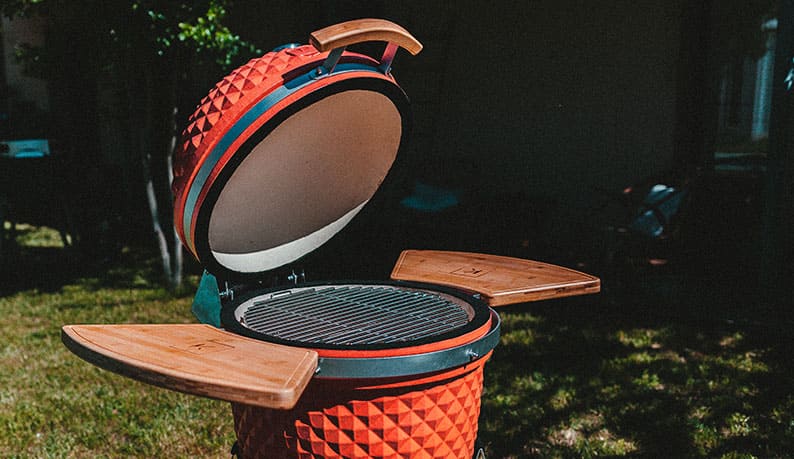 Kamado Kokko rojo abierto